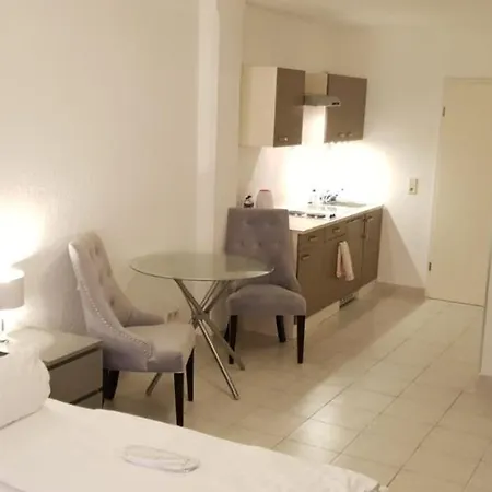 Hotel Zur Alten Stadtkellerei 3*